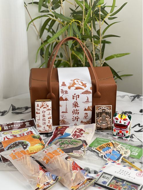 临沂炒鸡调味料 &middot; 八宝豆豉 &middot; 沂蒙馓子 礼盒